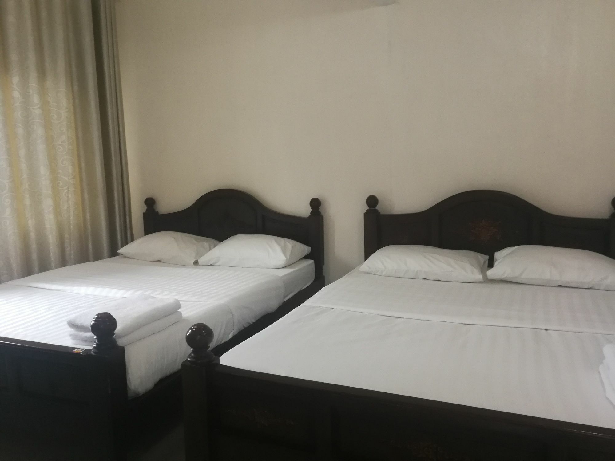 Farsai Homestay Лопбури Экстерьер фото